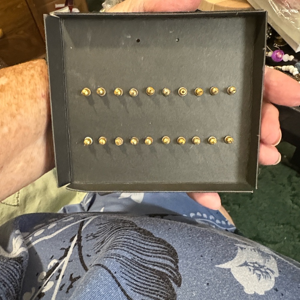 Colorful Bead Set - Picture 2 of 2